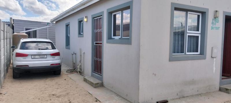 To Let 2 Bedroom Property for Rent in Malibu Village Western Cape